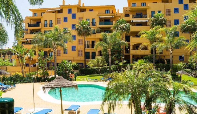 Marbella 3 bedroom spacious Bulevar de San Pedro, near Puerto Banús