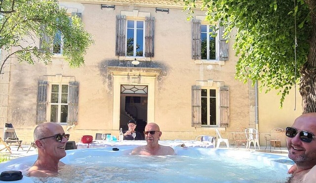 MAS Venaissia - mas Provençal - Spa in Loriol-du-Comtat