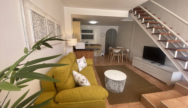 Modern Family Duplex with Access to the Pool