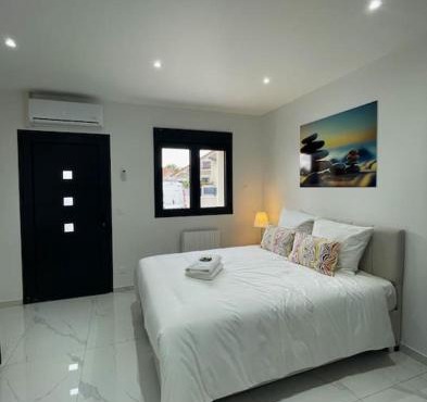 Moderne Studio proche ORLY- Paris in Paray-Vieille-Poste