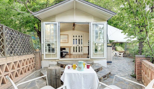 Mountain & Pool Retreat - Pitres Campground
