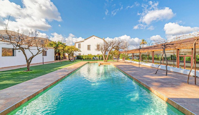 Nice home in Berja with private swimming pool, can be inside or outside in Berja