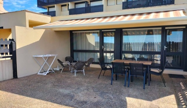Pleasant seafront type 2 apartment, south of Lacanau 521DES in Lacanau-Océan