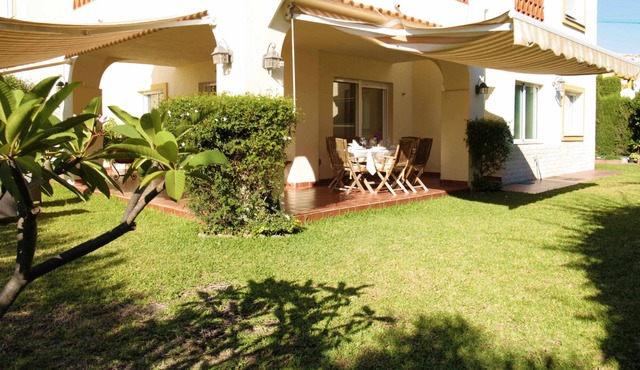 Private Garden and Pool on the Beach