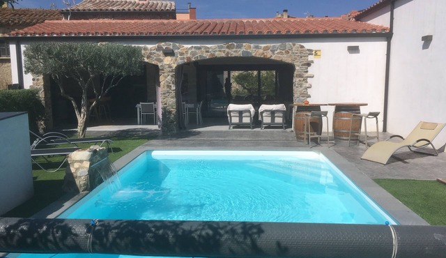 QUIET VACATION - 2 STEPS FROM THE SEA - PRIVATE POOL