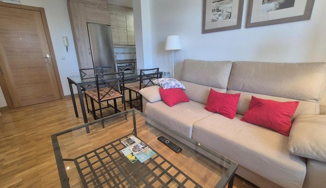 R2R - Apartamento en Puerto de Vega - 45A01