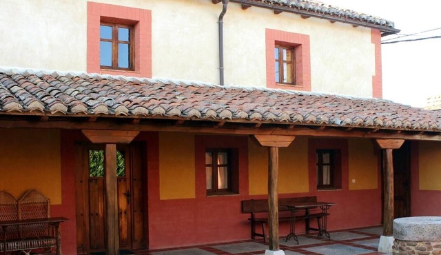 Rural House 'Del Recaudador' in the Heart of Palencia in Quintanilla de Onsoña