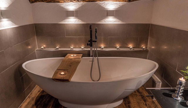 Rustico with style, modern and rustic, 2-4 P, in Val Poschiavo in Poschiavo