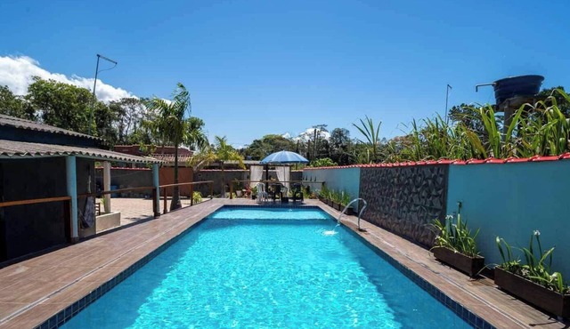 Sítio em Mongaguá com Piscina Grande e Lazer in Mongaguá