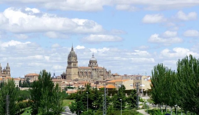 Salamanca: PENTHOUSE APARTMENT WITH LARGE TERRACE, NEWLY RENOVATED, IN THE CENTER OF SALAMANCA