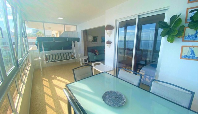 Salinetas, first line of the sea and beach for 4 people