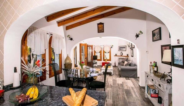 Serene Stay in Benissa
