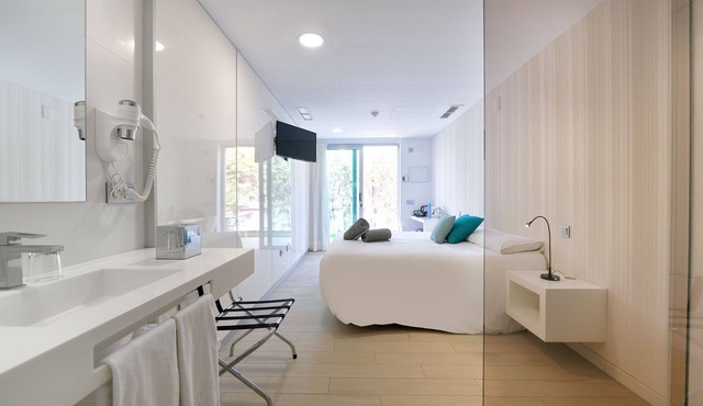 Seven Hotel & Wellness - Caters to Gay Men