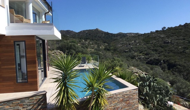 Spacious designer villa with stunning sea and mountain views, pool and spa tub