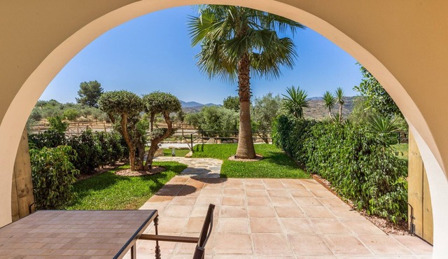 Studio 'Finca Del Silencio Casita Carajillo' with Mountain View, Wi-Fi and Air Conditioning