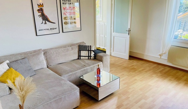 Stylish vacation apartment with balcony & lake view - your oasis of peace on Lake Thun in Oberhofen am Thunersee