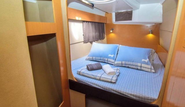 Sun-Kissed Sailing Adventure in Cataluña