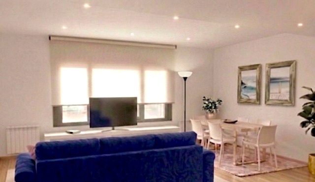 Top location 1 minute from the beach