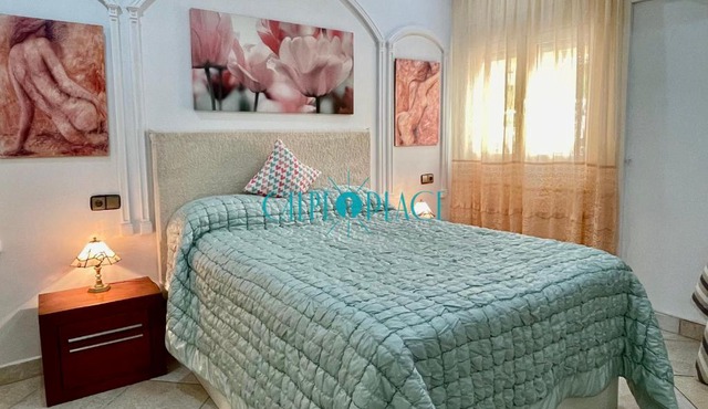 VAINILLA comodo Apartamento, solo 200 m de la playa, parking