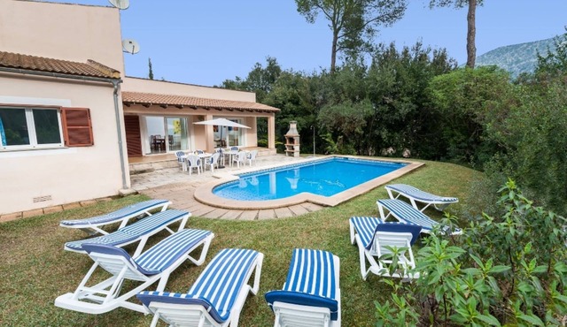 Vila GarballÓ - Villa With Private Pool