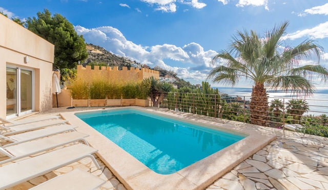 Villa "Altea Hills Villa Noruega" with Mountain View, Pool, Wi-Fi, Garden & Terrace in Altea