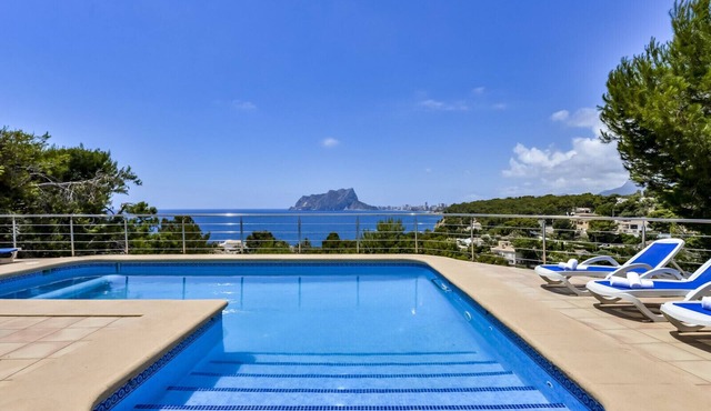 villa for rent in Benissa ARC for 12, private pool and sea view