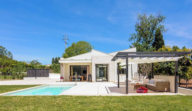 Villa 'Hort Petit De Ternelles' with Mountain View, Wi-Fi, Air Conditioning and Underfloor Heating