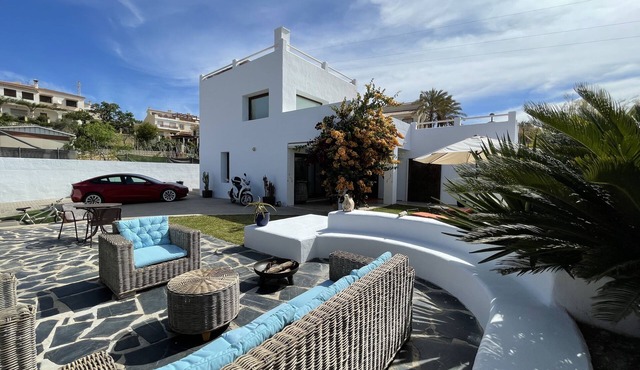 Villa Ibiza Style, Torre de Benagalbon, Beach
