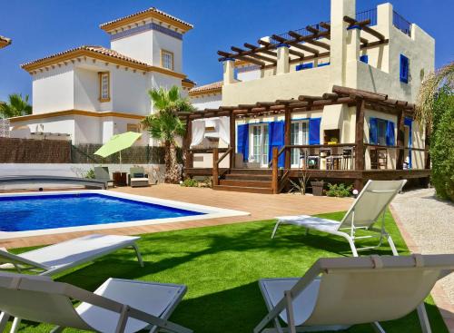 Villa La Caleta in Vera