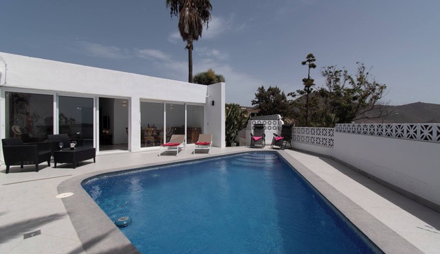 Villa La Florida by Tenerife Villas Online