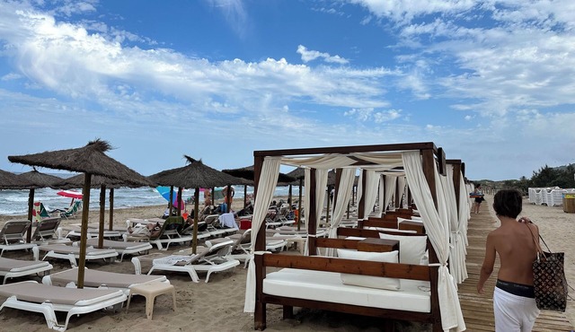 Villa with private heated swimming pool fully air conditioned GA center in el Gran Alacant