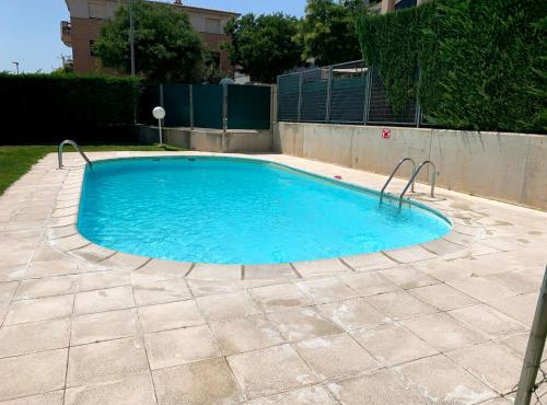 Vistas Río Tormes Huerta Otea Piscina abierta hasta el 15 de septiembre