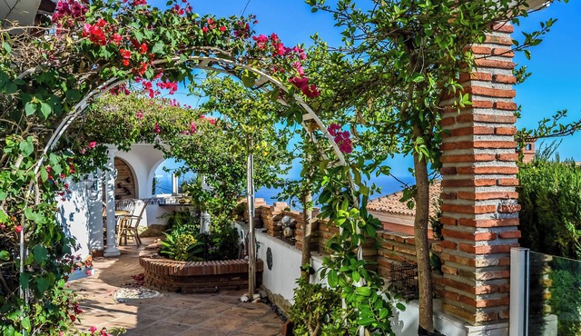 Wees Welkom bij Casa Hermosa en Geniet in een Oase van Rust