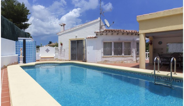 Wonderful and cheerful villa with private pool in Javea, Costa Blanca, Spain for 6 persons