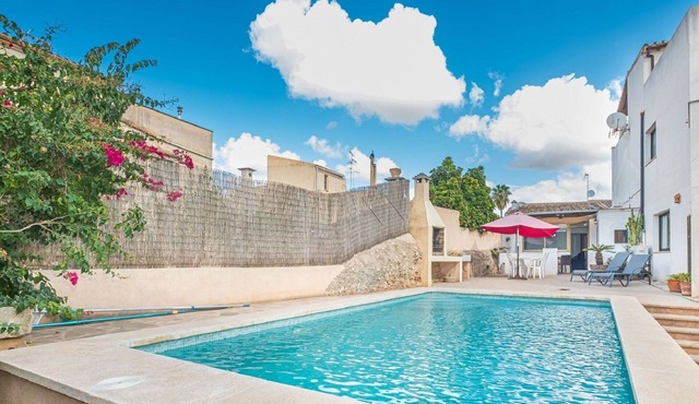 Wonderful private villa for 4 people with private pool, A/C, TV, terrace and pets allowed