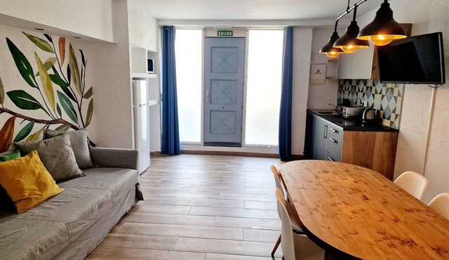 Y Hostel - Albergue Juvenil