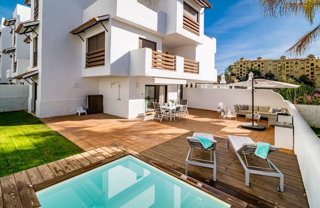 100 m² Apartment ∙ 2 bedrooms ∙ 4 guests