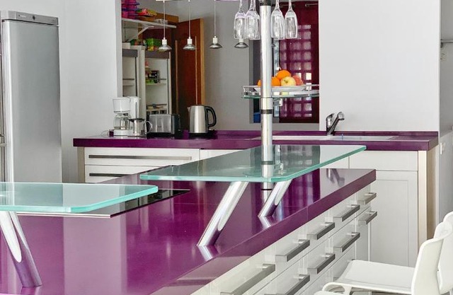 Alcazaba Beach Apartment 3302