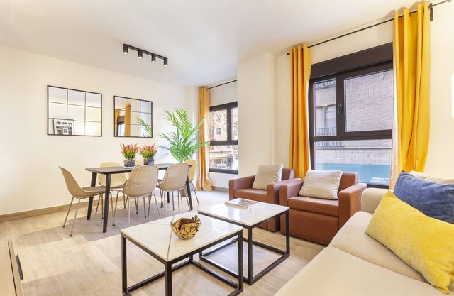Antonio Lopez I apartment en Madrid in Madrid