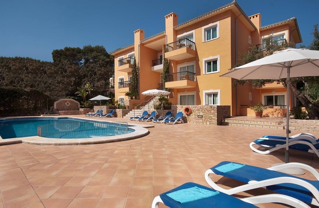 Pinos Altos Cala San Vicenç 