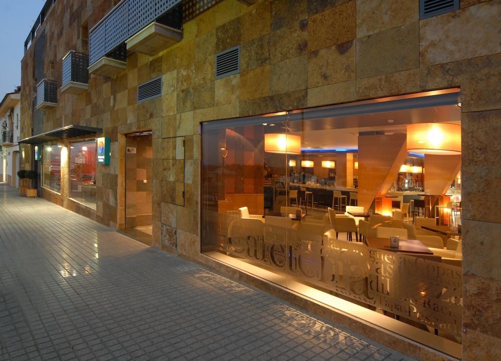 El Carpio Hotel | Hotel Macami
