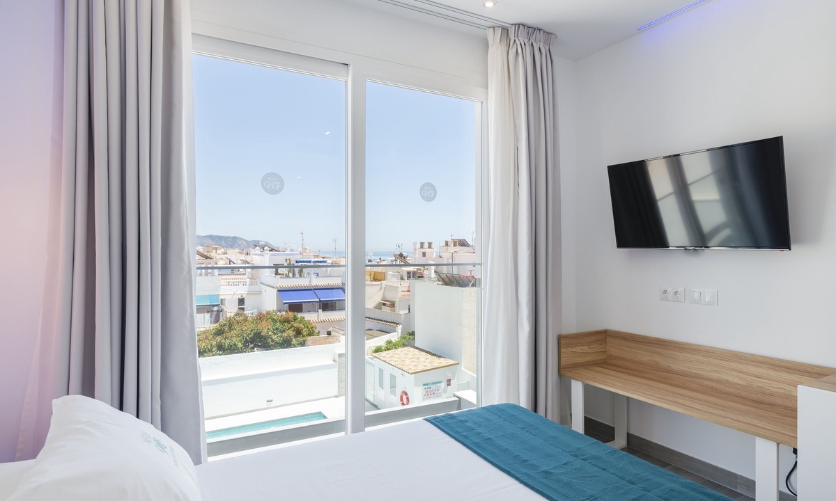 Nerja City Centre Hostel | Nerja VG Hostal Boutique