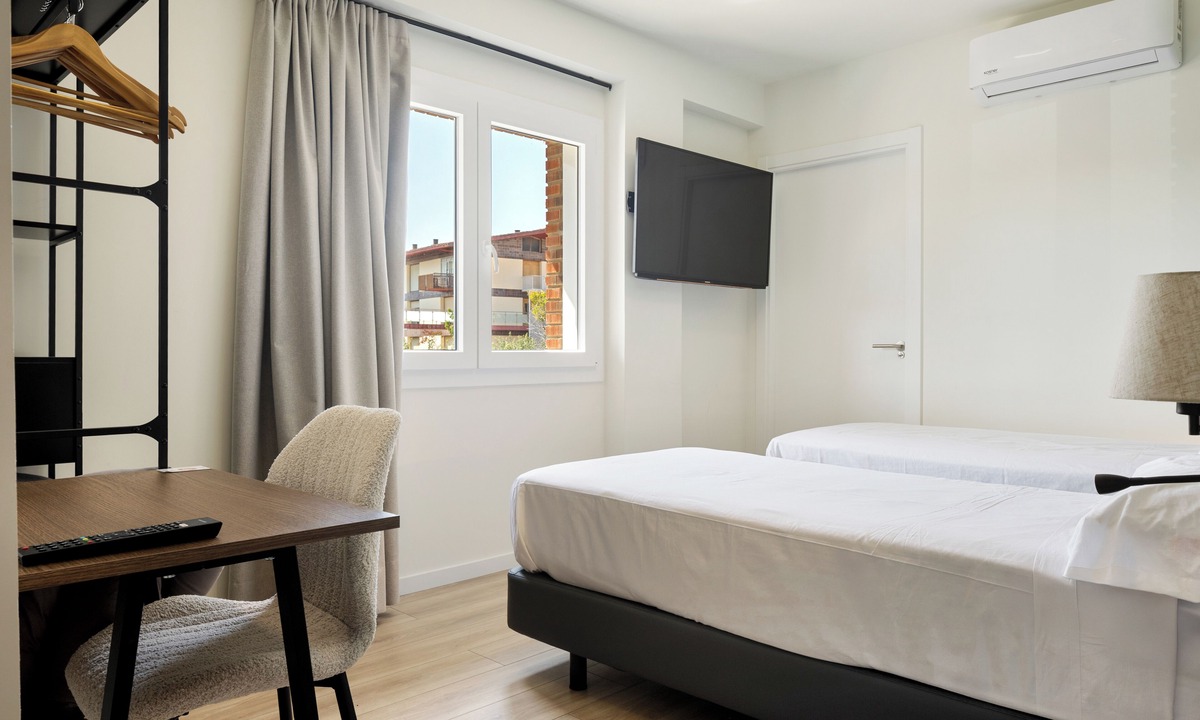 Haro House | Iraipe Haro Auto Check-in