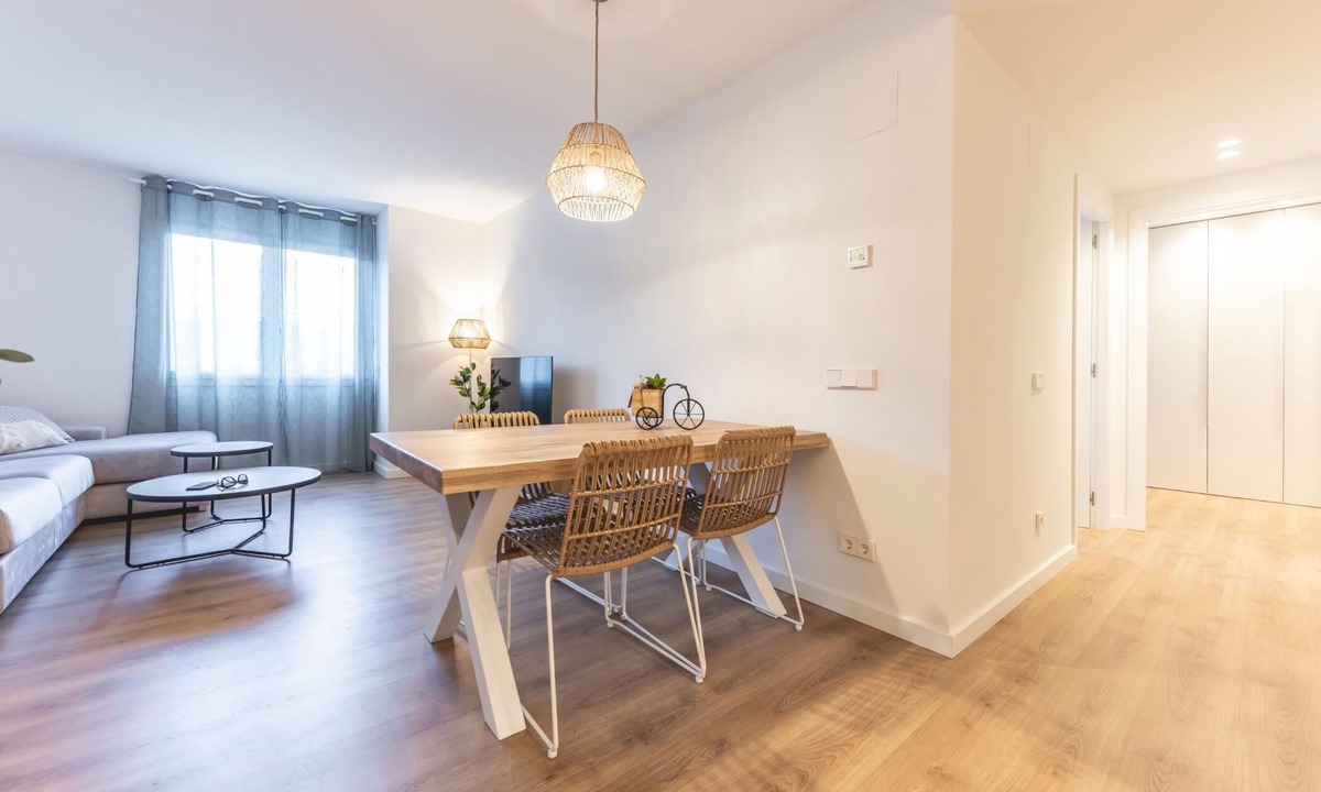 el Mercadal Apartment | Bravissimo Afra, 2-bedroom apartment in the center of Girona