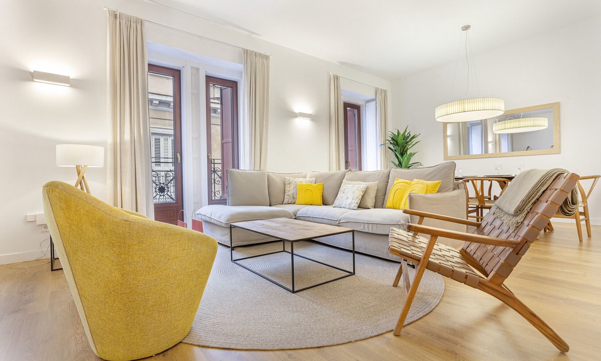 Cortes Apartment | Cibeles Luxe V apartment in Madrid