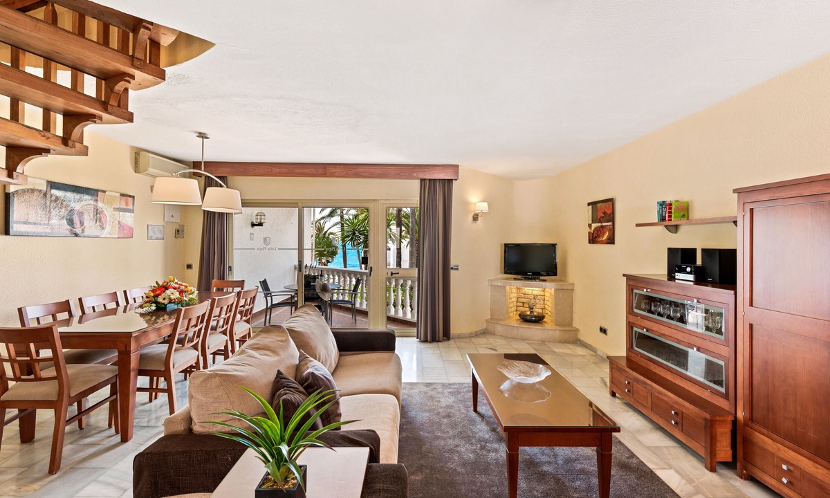 Calahonda Apartment | Macdonald Leila Playa Resort