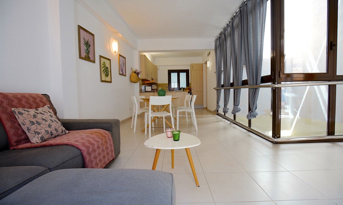 La Llotja-Born Apartment | Spacious apartment, Ideal for Families and Groups, in the Old Town of Palma