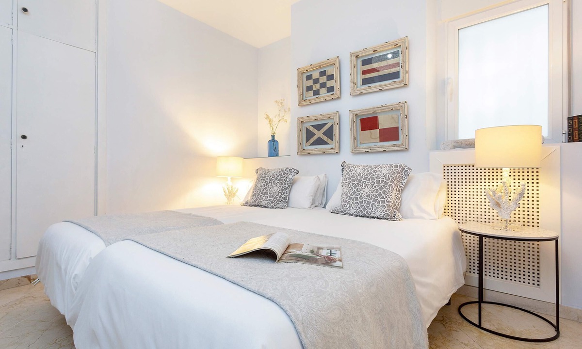 Centro - Sagrario Apartment | Genteel Home Tablas - Four Bedroom Apartment, Sleeps 8