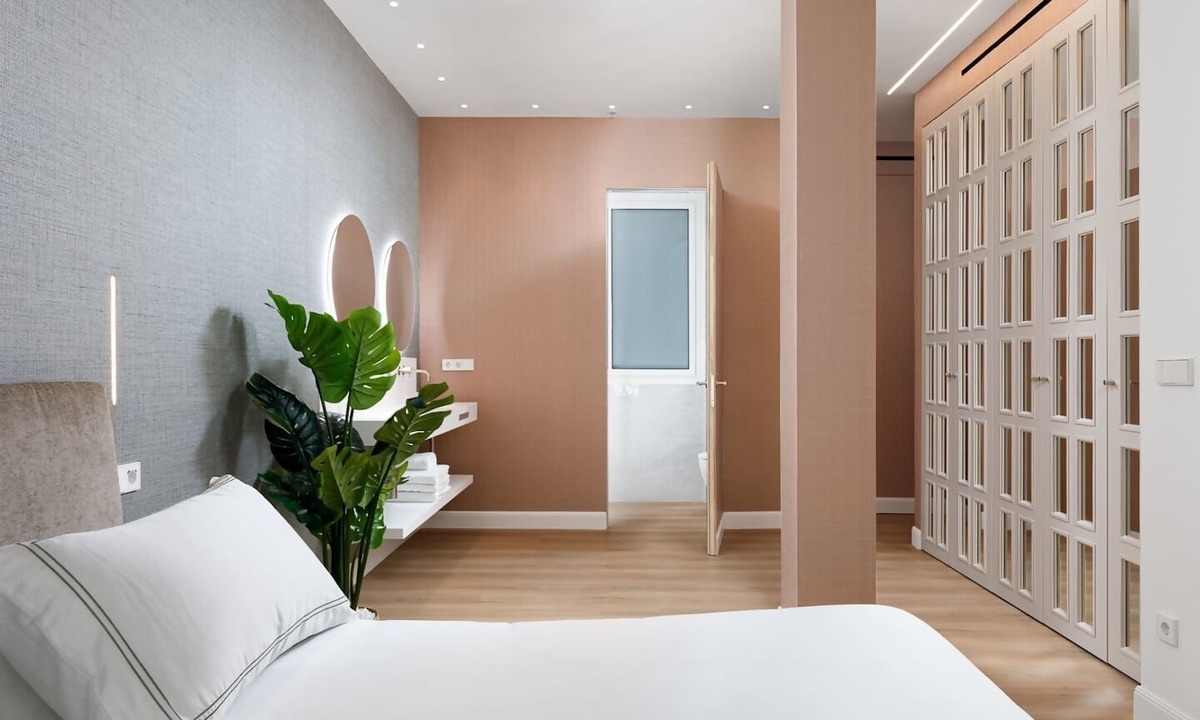 San Sebastian Centro Apartment | "Mondrian" new, ac, design lovers, near La Concha