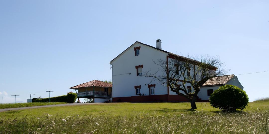 Gozon House | Finca El Carbayal